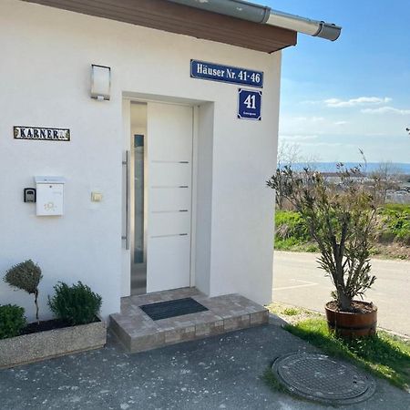 Haus Karner Villa Neusiedl am See Exteriör bild