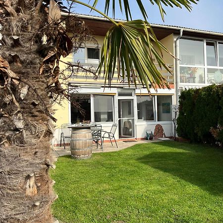 Haus Karner Villa Neusiedl am See Exteriör bild